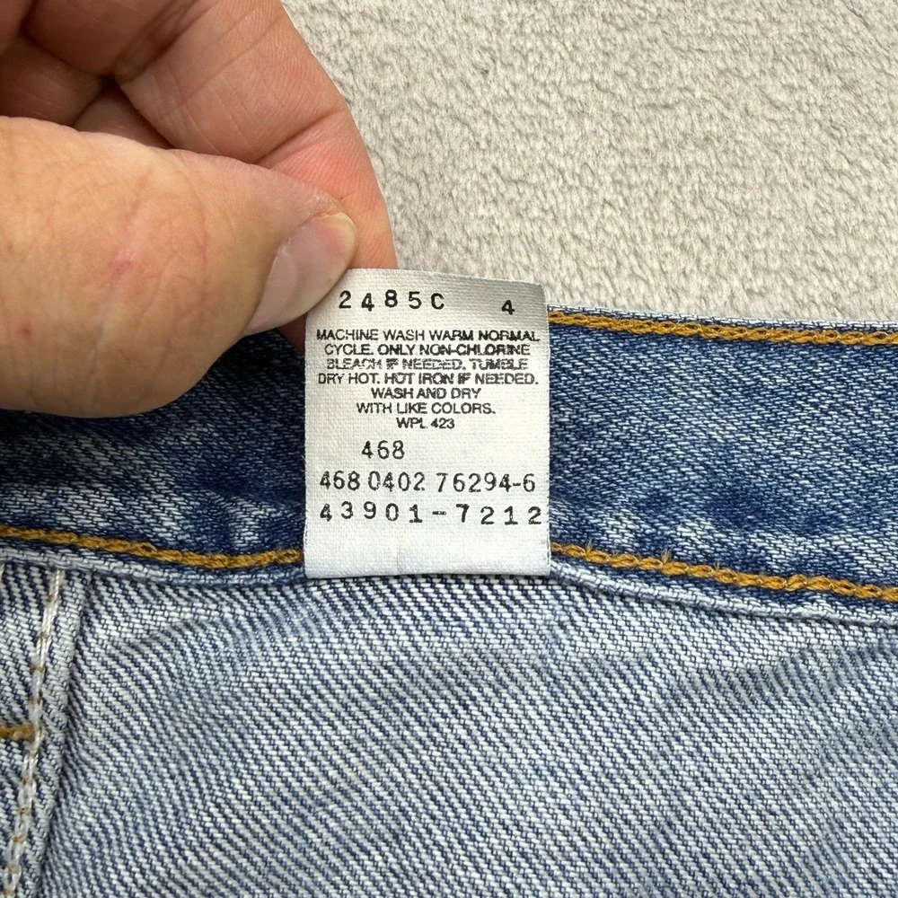 VTG Levi's 550 Relaxed Straight Leg Jeans Mens 42x30 Blue Medium Wash Denim Y2K